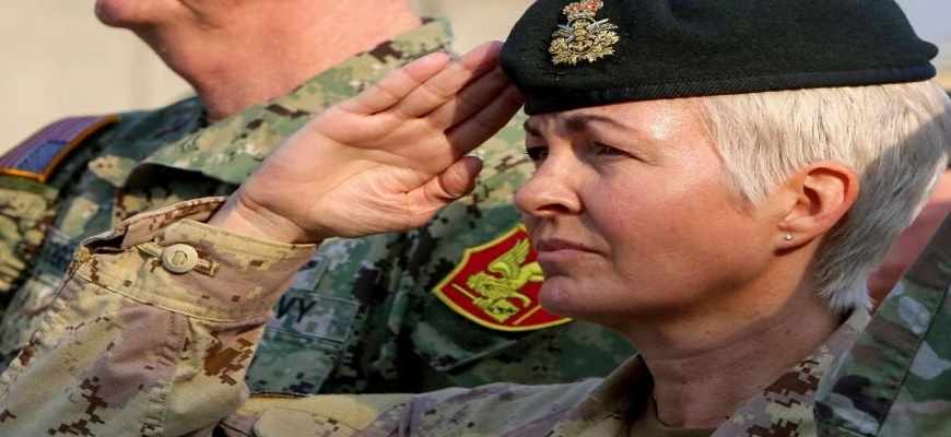 женщина, Канада, армия,