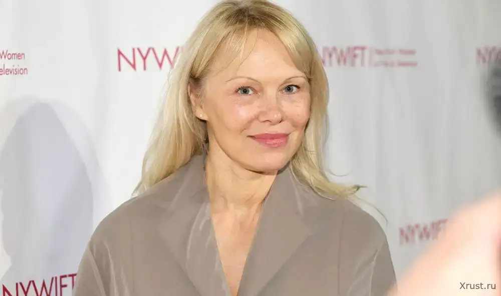 Памела Андерсон — лидер среди женщин, которые решили отказаться от макияжа